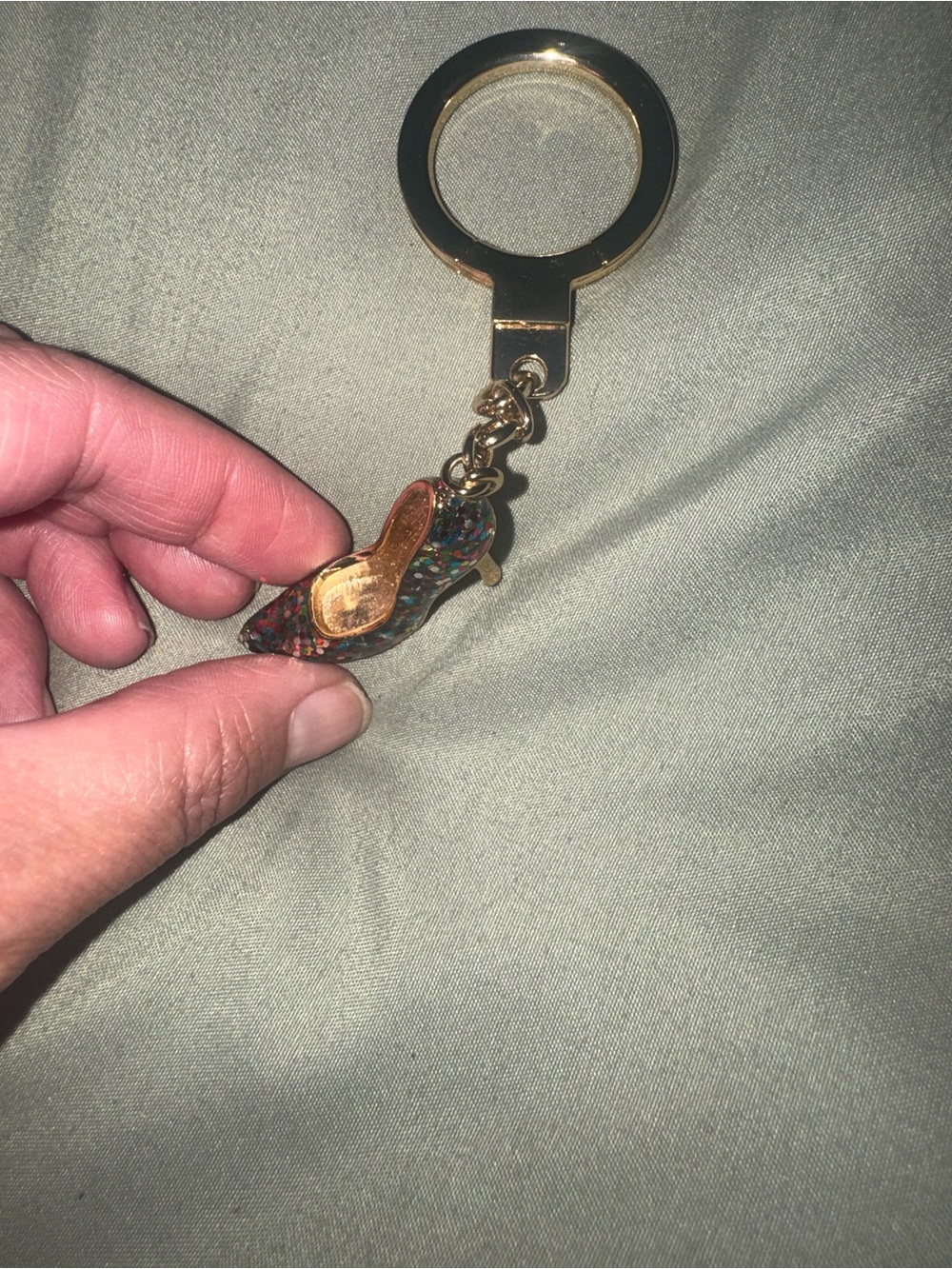 Kate spade Gold High Heel Keychain, Fob Multicolor Glitter Accent. rare! - Picture 3 of 10
